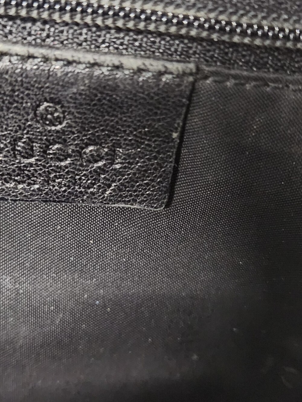 Authentic Gucci Snakeskin Drawstring Shoulder Bag - Picture 10 of 14